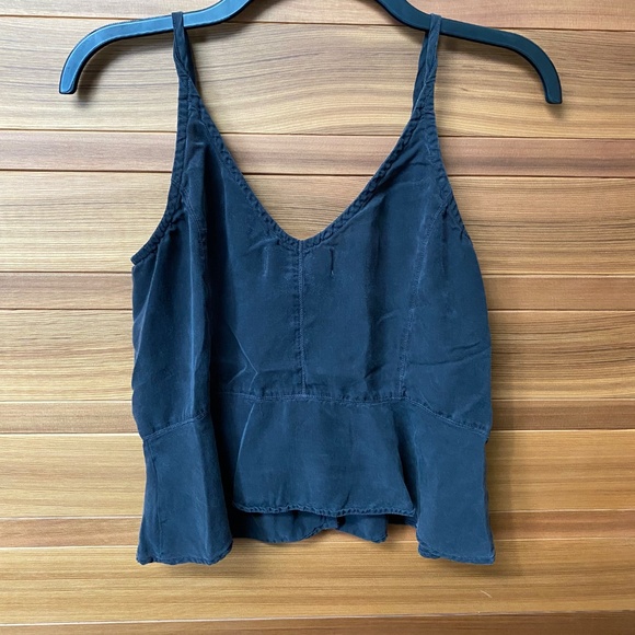 Cloth and Stone Peplum tank - Picture 3 of 4